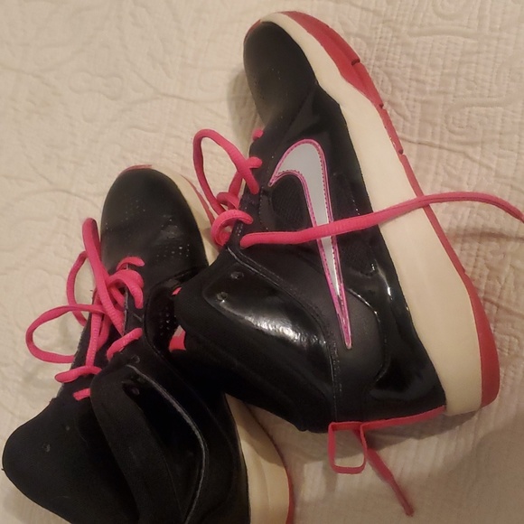 Nike Other - Nike Athletic Youth Shoes